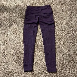 Victoria’s Secret Knockout Legging